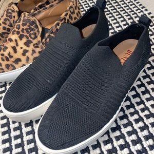 *ONLY BLACK LEFT* Slip On’s